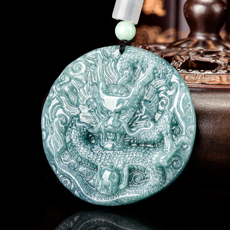 Jewelry & Watches Spółka Z Ograniczoną Odpowiedzialnością - Collana con Pendente Drago in Giadeite