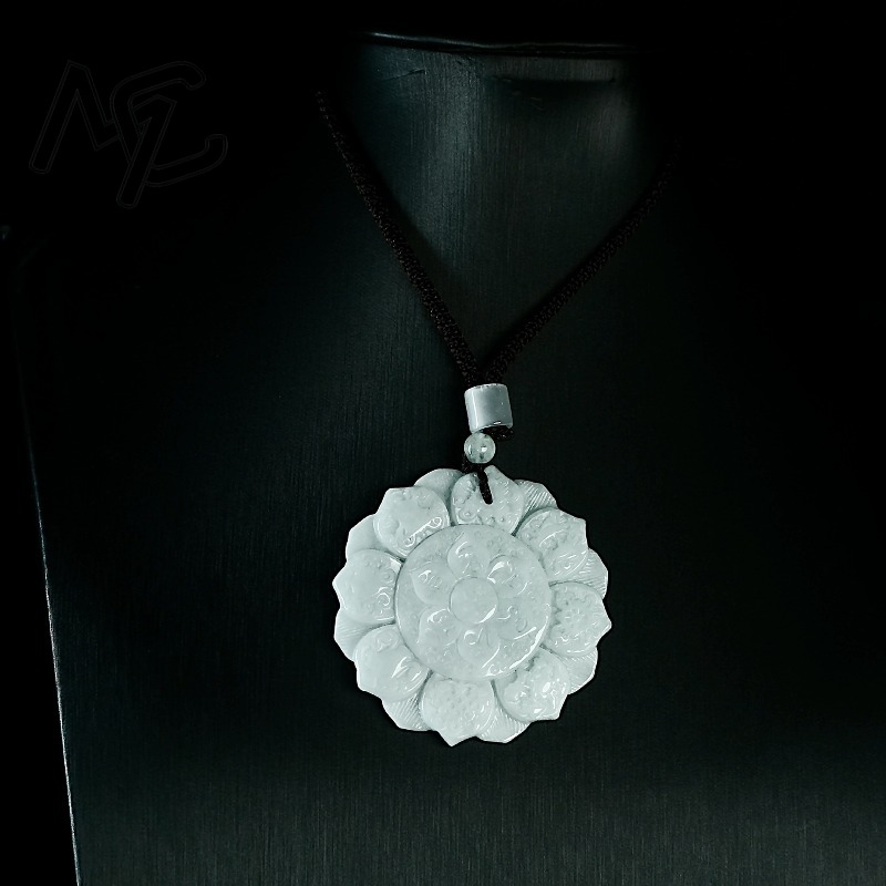 Autentica Collana con Pendente - Jewelry & Watches Spółka Z Ograniczoną Odpowiedzialnością recensione e prezzo
