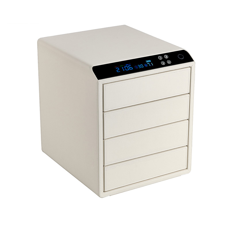 Elegante Portagioie in Pelle,  - Jewelry Box Watches Bracelets recensione e prezzo